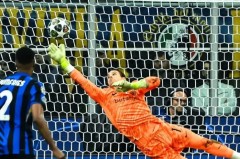 西甲联赛焦点战：奥维耶多迎战巴塞罗那 比赛亮点回顾